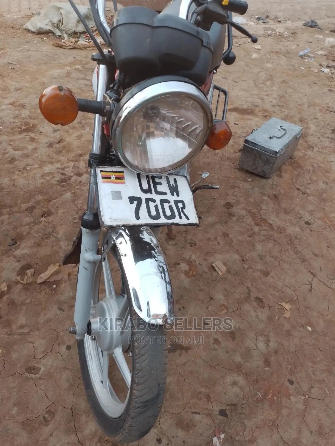 TVS HLX 125 2019 Red