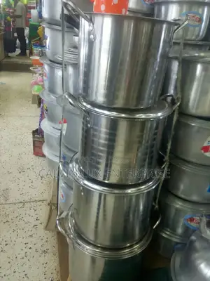 Serving Stock Pot