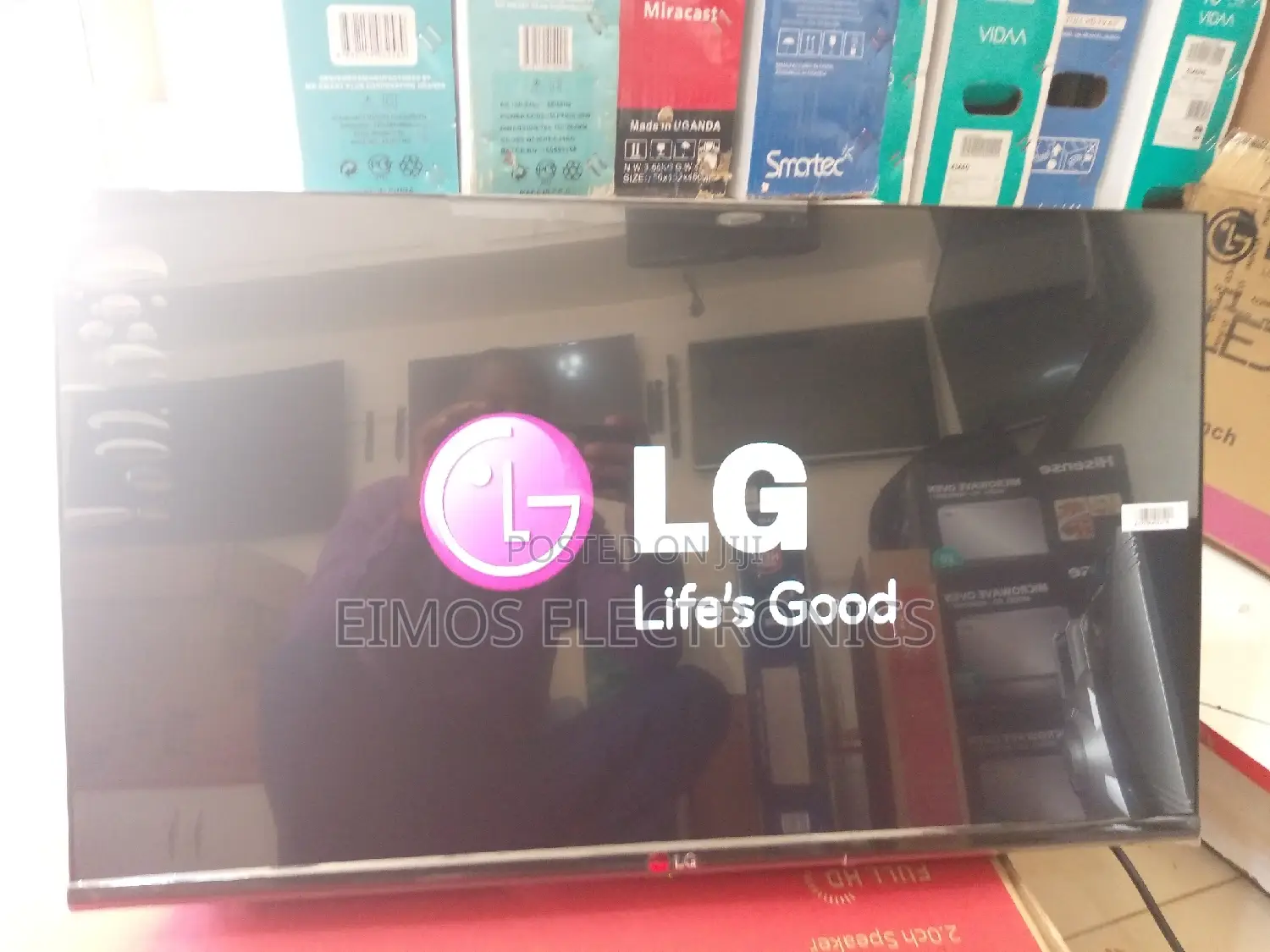 32inches Lg Digital TVS