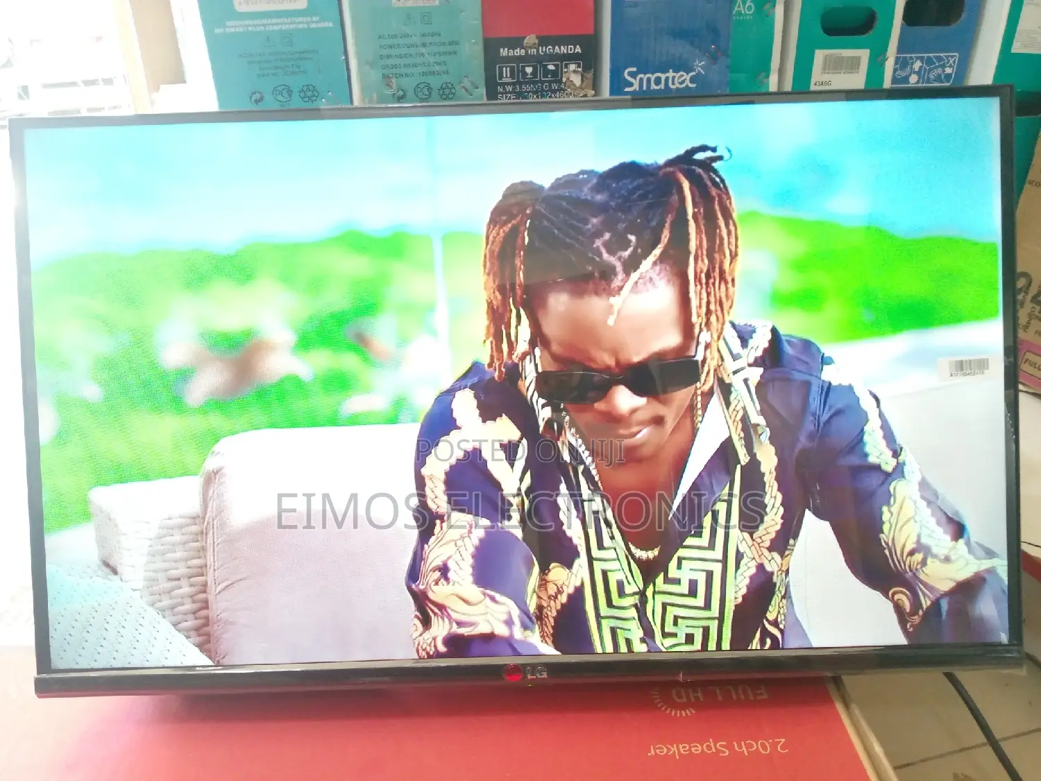 Lg 32 Inches Brand New TVS
