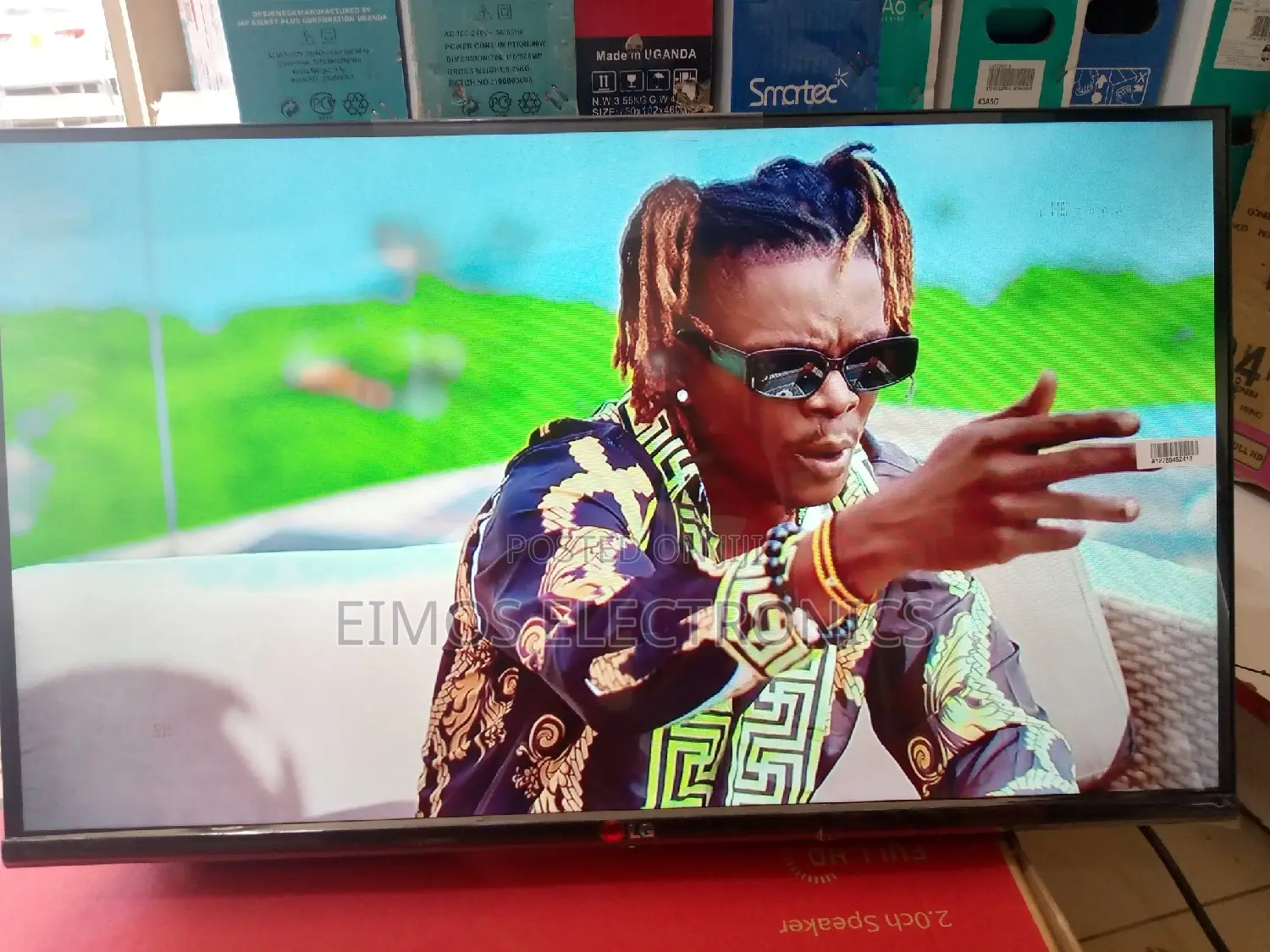 Lg 32 Inches Brand New TVS