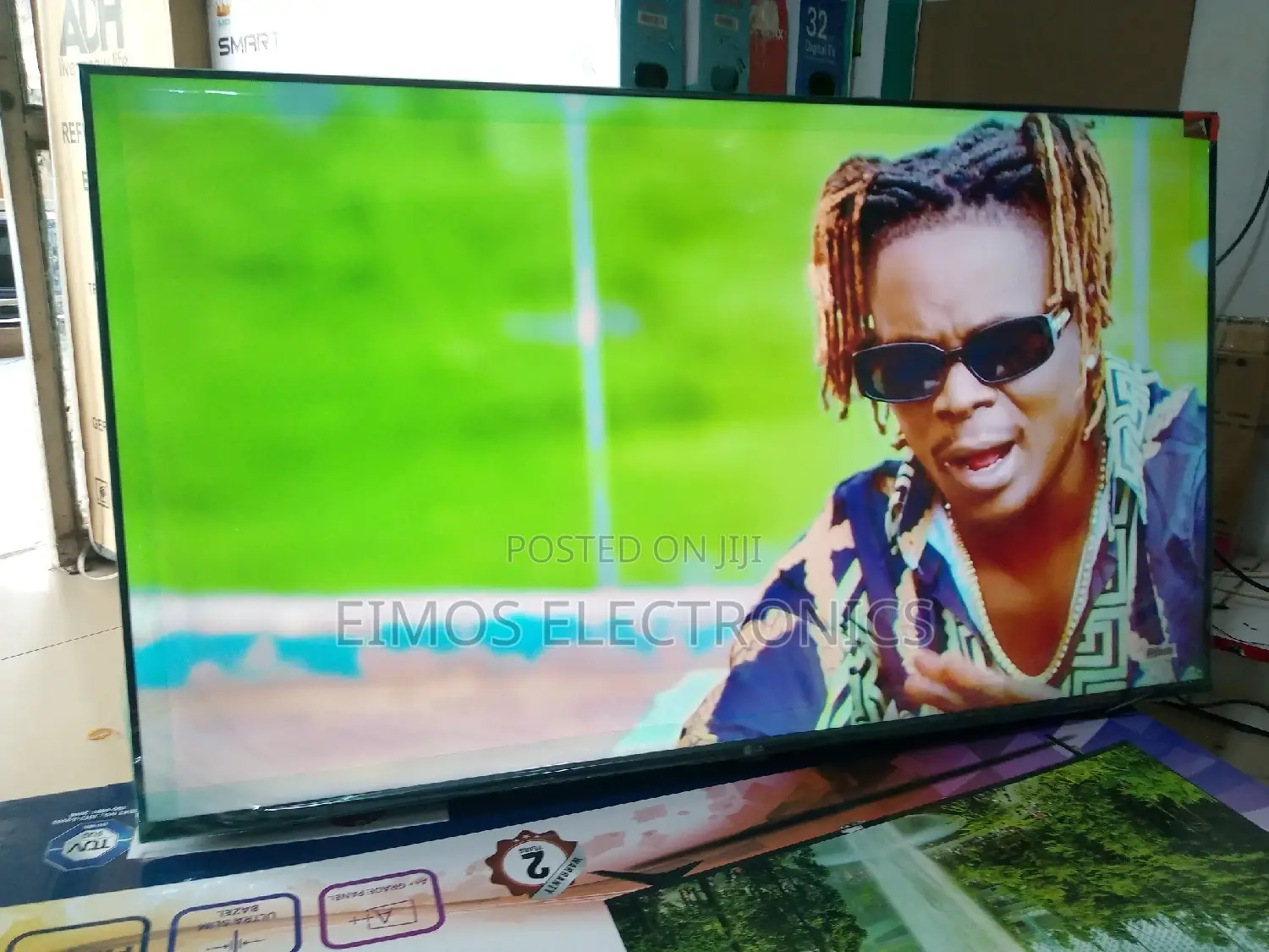 60 Inches LG SMART TV