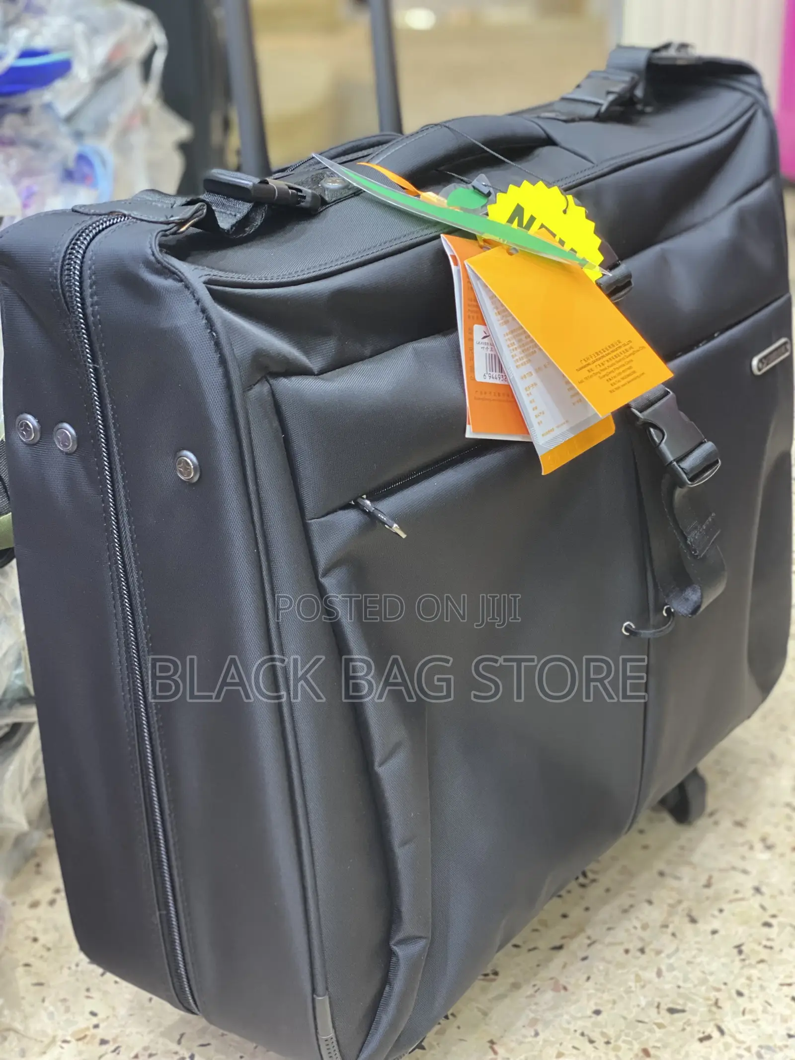 Suit Carrier
