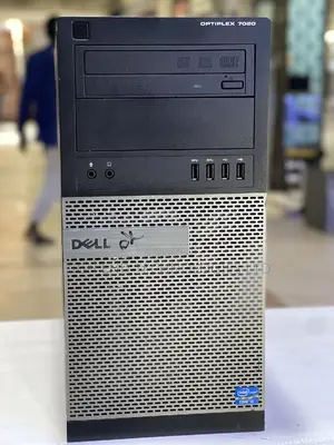 Desktop Computer Asus VivoMini UN65U 8GB Intel Core I5 HDD 700GB