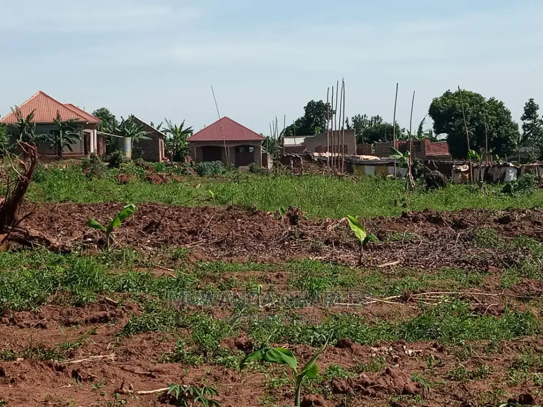 12decimals for Sale at Gayaza