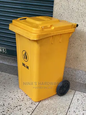 Dust Bin / Plastic Garbage Can