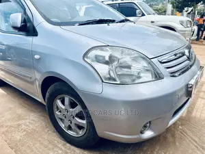 Toyota Raum 1.5 AWD 2008 Teal