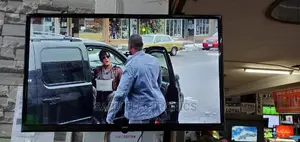 Chiq 32 Inch Digital TV + Free Wall Mount