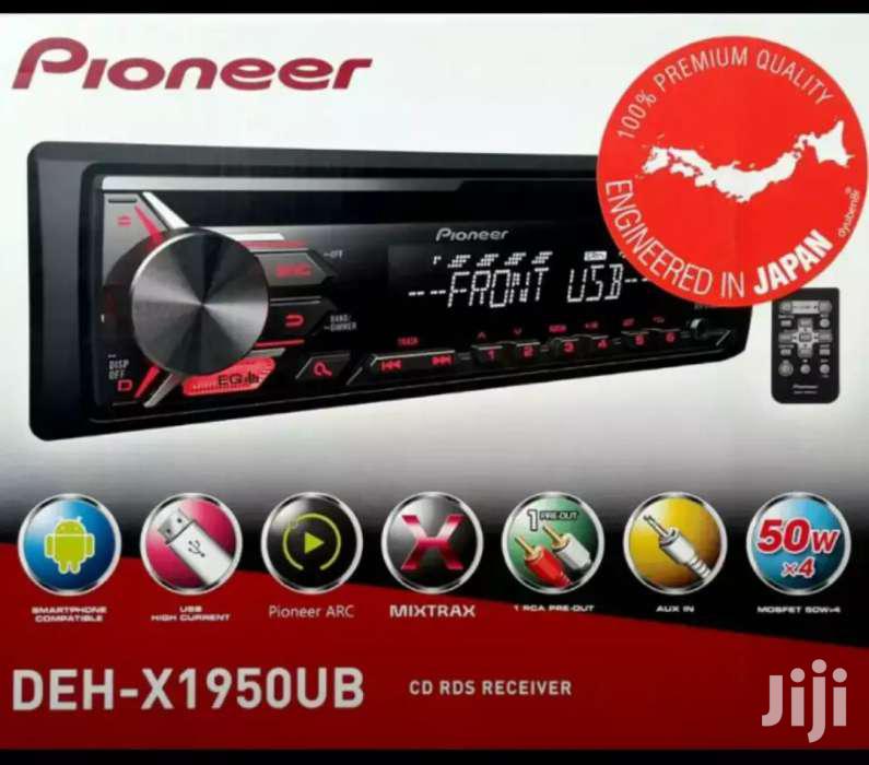 PIONEER Engeneered In Japan Car Radio