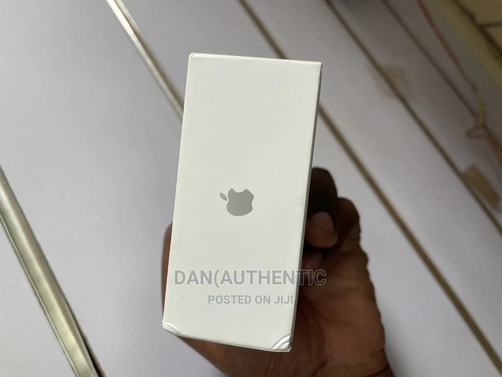 Airpods Pro 1st Generation Uk Used 1month Boxed