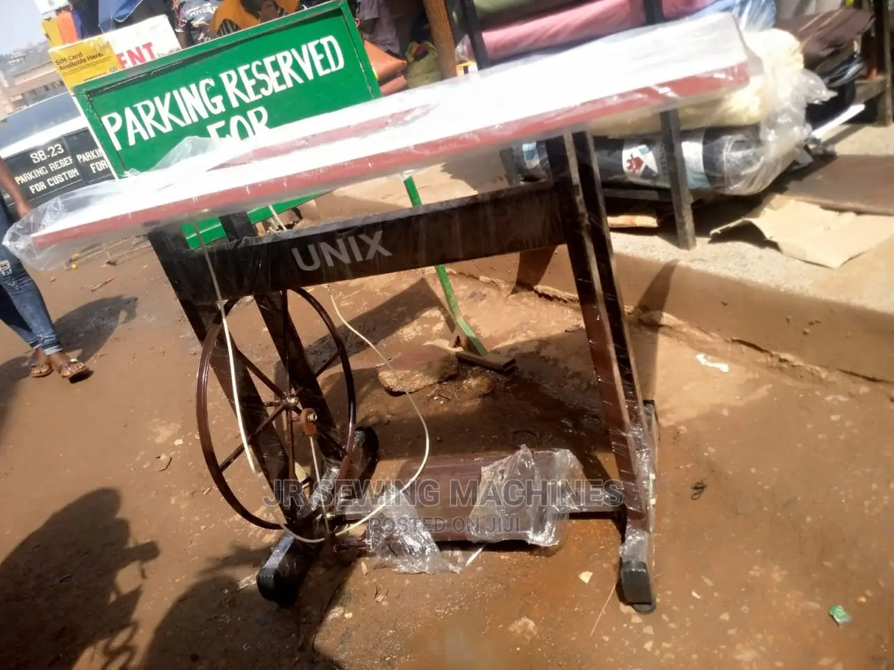 India Original Sewing Stand