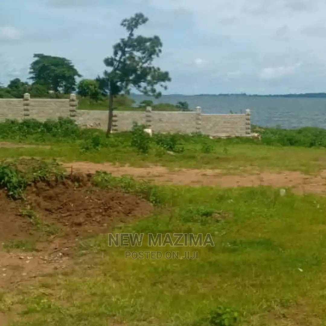 Veryprime New Estate on Ntebe Rd Kawuku With Clear Lake View