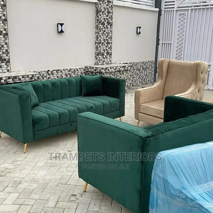 Sofa Couch 2,2,1 in Green and Cream