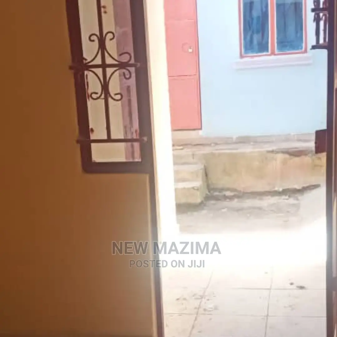 1bdrm House in After Munyonyo In, Division a for Rent
