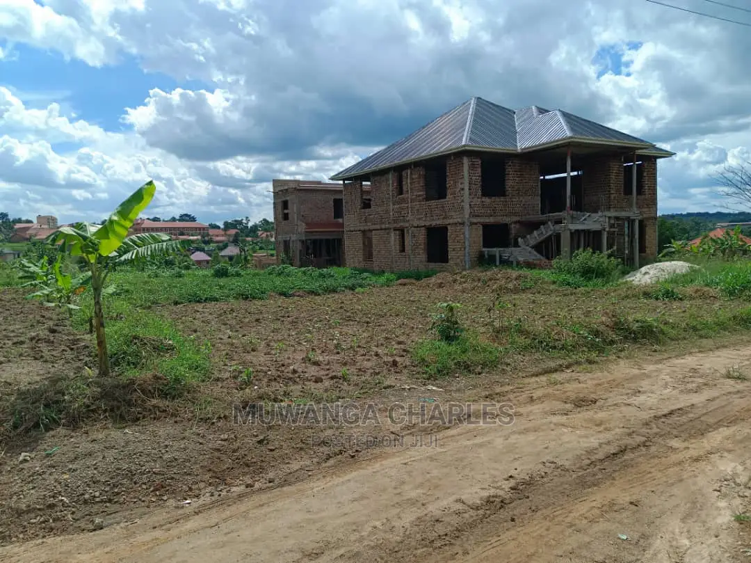 12decimals Plot for Sale at Kiwenda