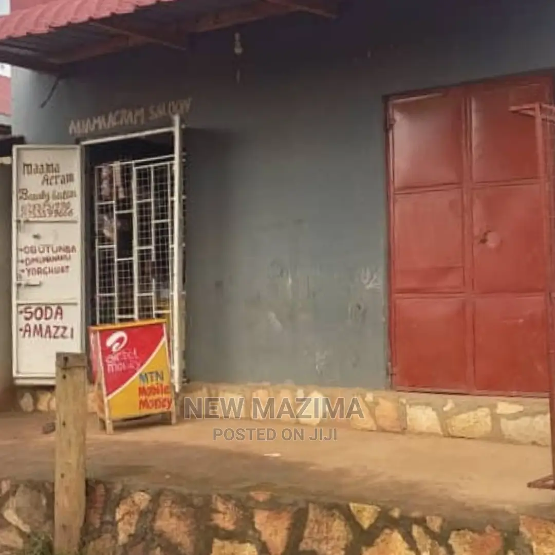 Very Busy Two Double Commercial Shops Onquicksale in Nansana