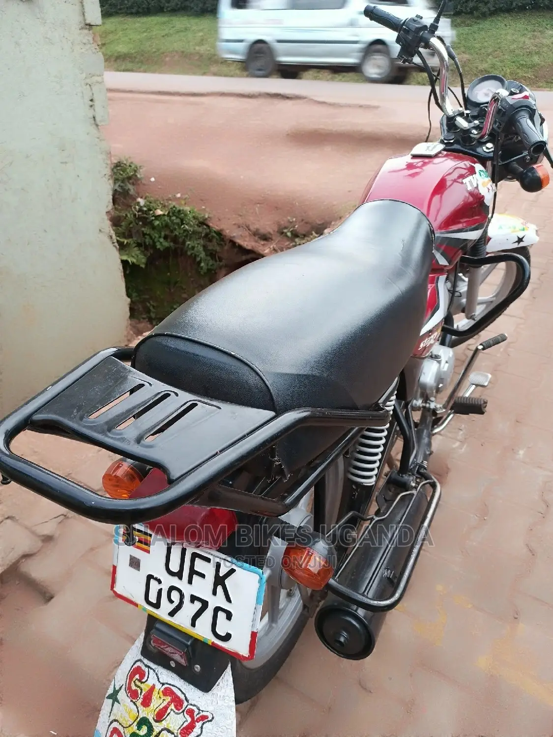 Hyosung 125/250 2022 Red