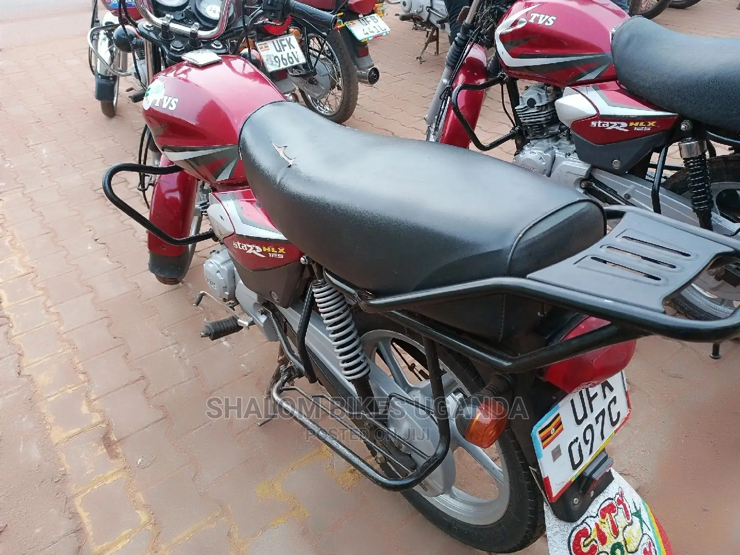 Hyosung 125/250 2022 Red