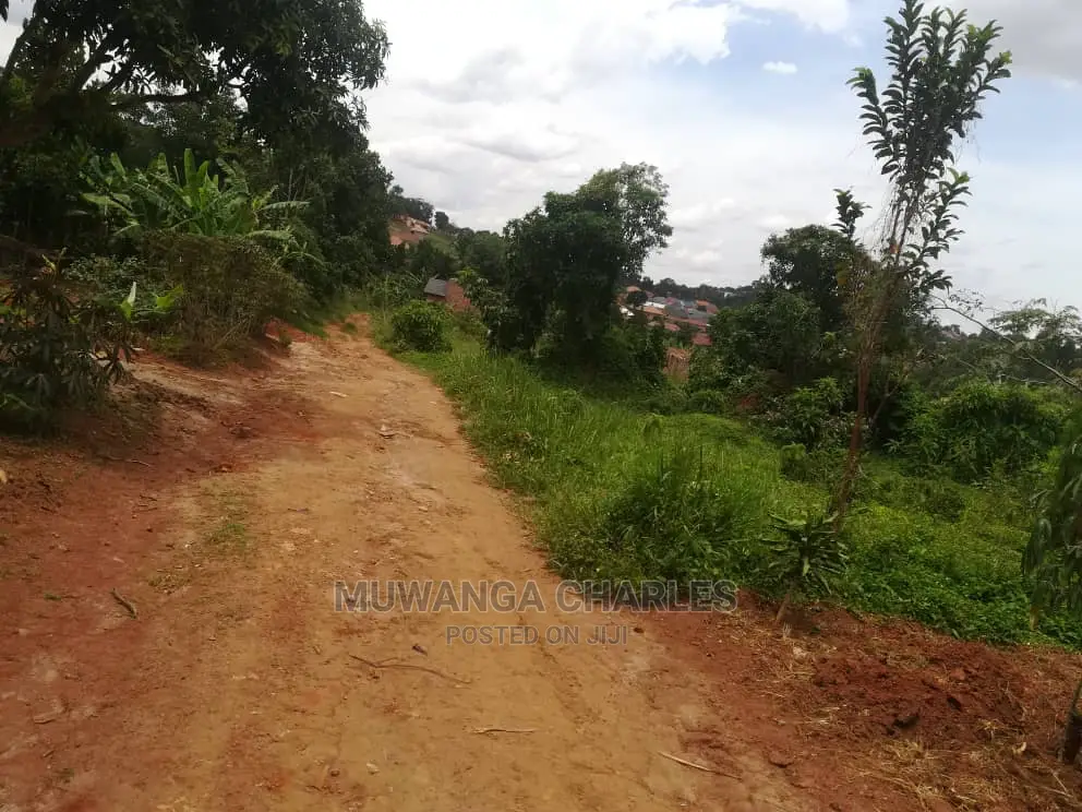 12decimals Plot for Sale at Nakwero