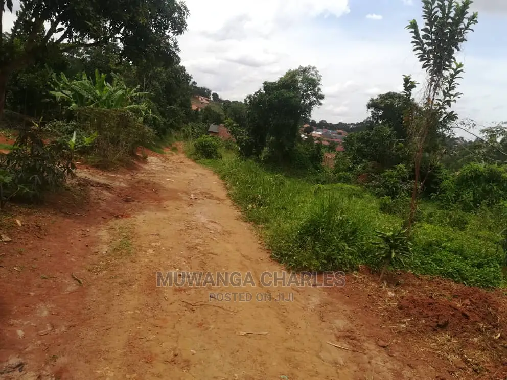 12decimals Plot for Sale at Nakwero