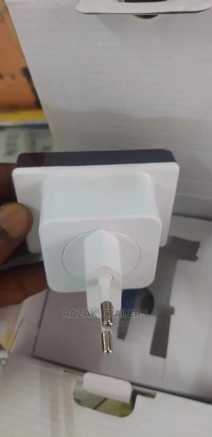 300mbps Wireless-N Wifi Mini Router Repeater