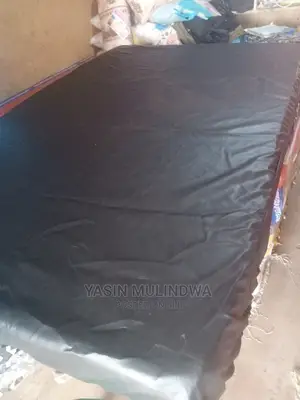 Leather Matress Cover 6x6.