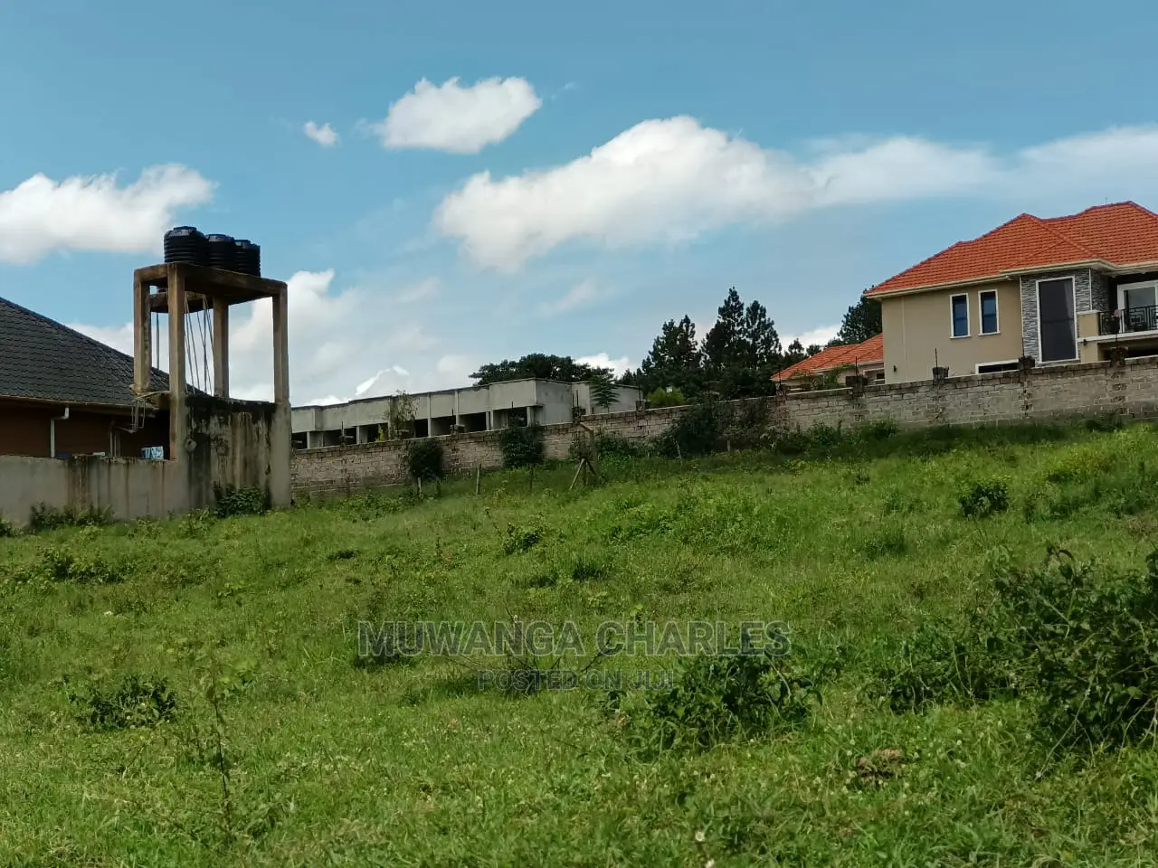 100by50ft Plot for Sale at Kira.Mulawa