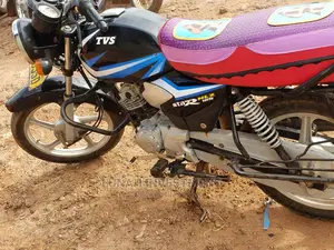 TVS HLX 125 2022 Black