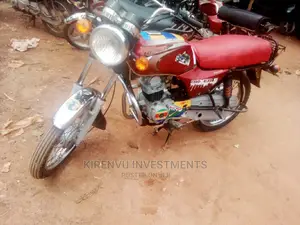 Bajaj Boxer BM100KS 2017 Purple