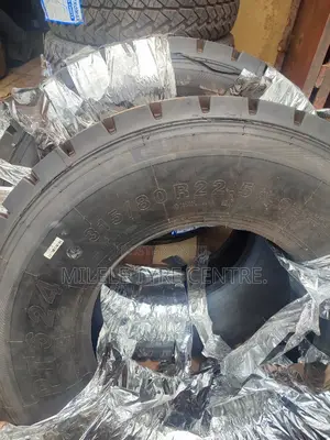 315/80r22.5 Tires