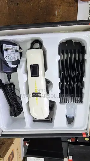 Geemy Rechargeable Proffessional Hair Clipper