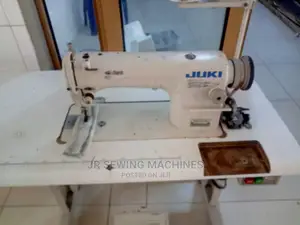 Juki Industrial Sewing Machine