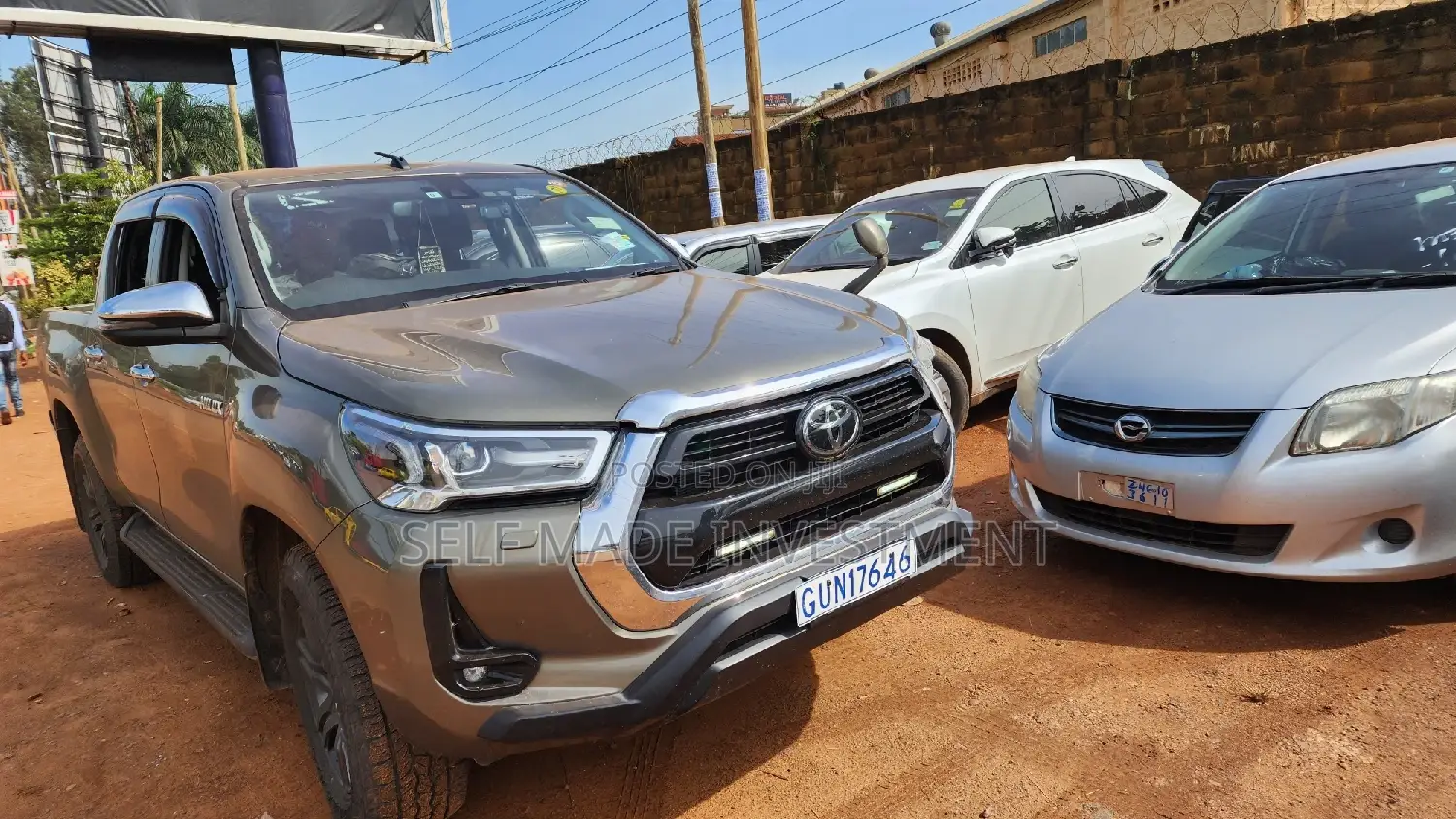 Toyota Hilux 2020 Green