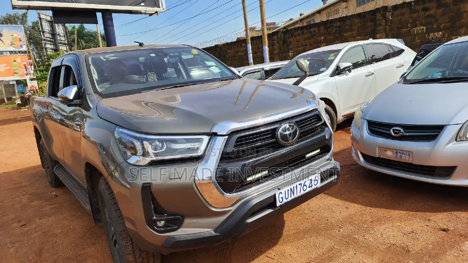 Toyota Hilux 2020 Green