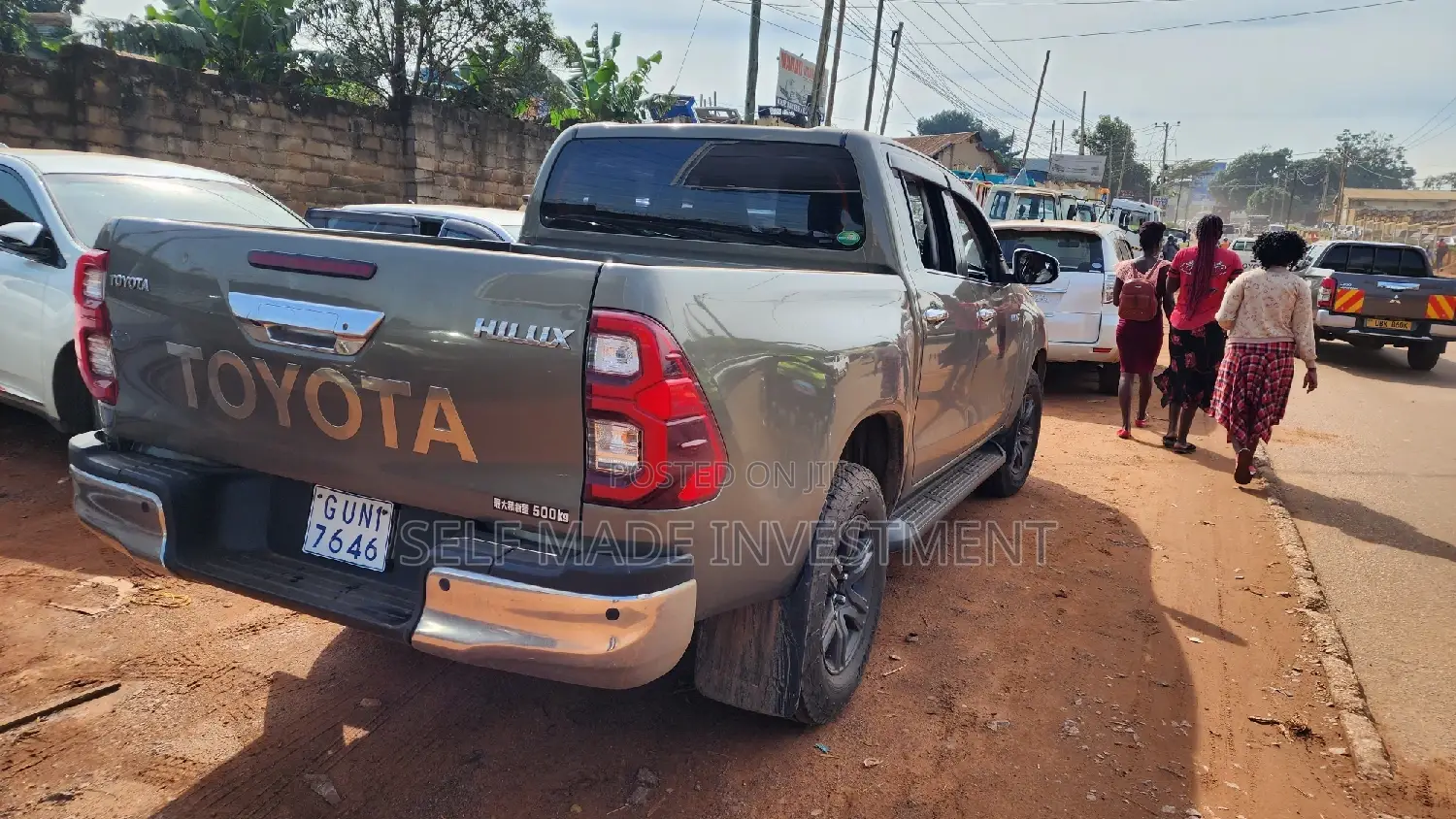 Toyota Hilux 2020 Green