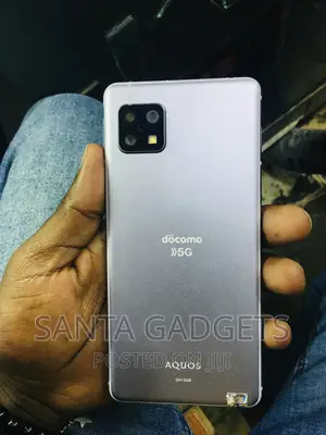 Photo - Sharp Aquos sense5G 128 GB Gray