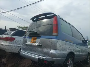Toyota Noah 2.0 FWD (8 Seater) 2001 Blue