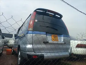 Toyota Noah 2.0 FWD (8 Seater) 2001 Blue