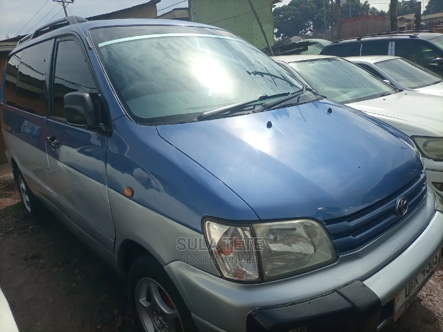 Toyota Noah 2.0 FWD (8 Seater) 2001 Blue