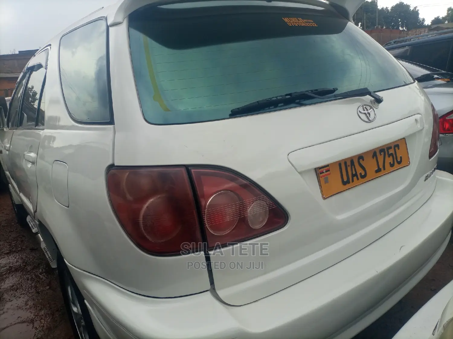 Toyota Harrier 2.2 16V 1998 White