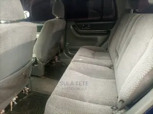 Toyota Noah 2.0 AWD (8 Seater) 2001 White