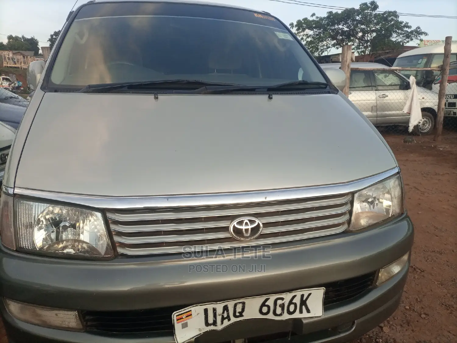 Toyota Regius 1999 Grey