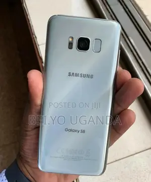 Photo - Samsung Galaxy S8 64 GB Gray