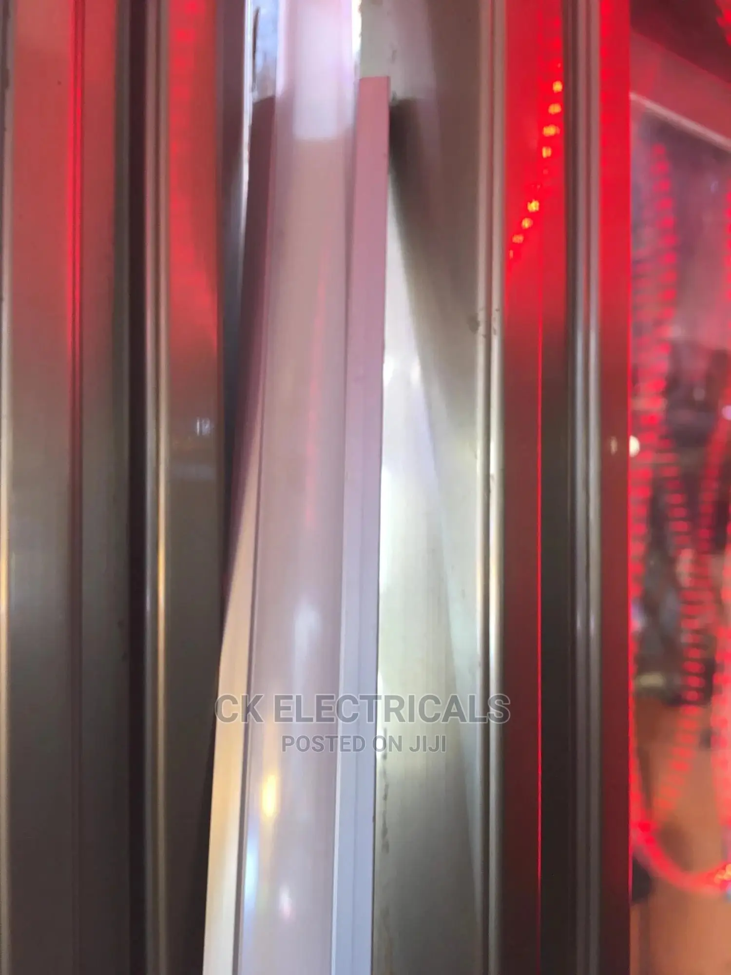 Aluminum Profile Fitting Complete With Lightings