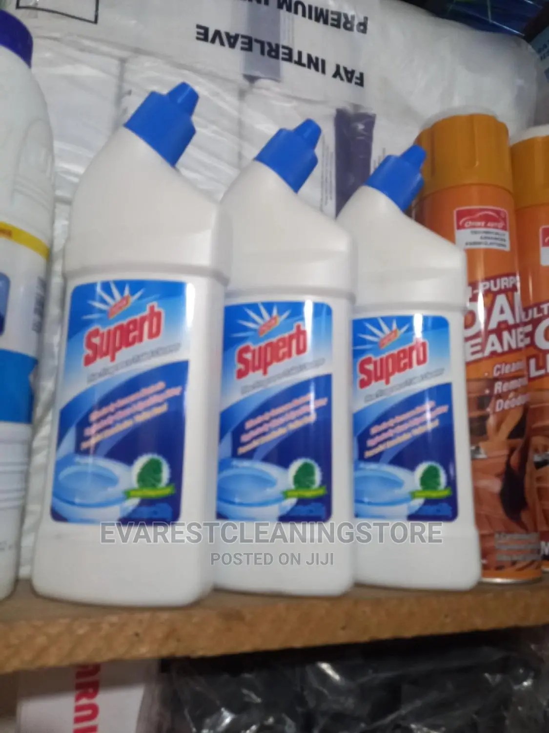 Super Toilet Cleaner