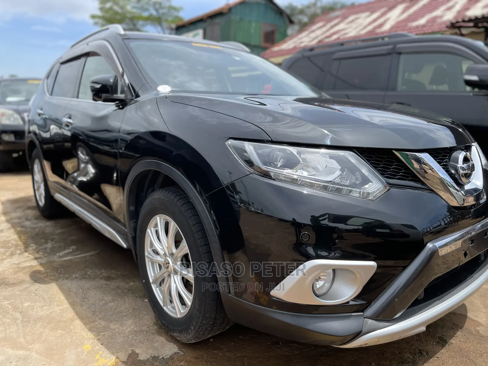 Nissan X-Trail SV Premium 2014 Black