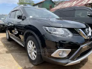 Nissan X-Trail SV Premium 2014 Black