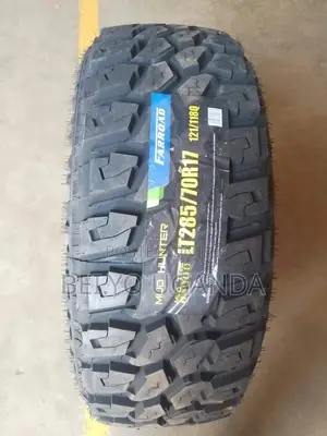 Photo - Farroad Lt285/70r17