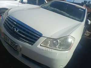 Nissan Fuga 2009 White