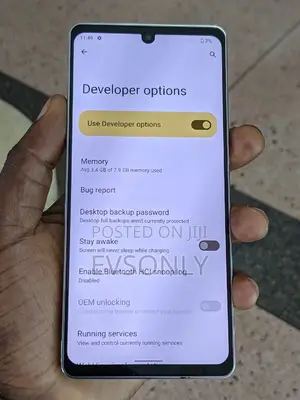 Sharp Aquos zero6 128 GB Silver
